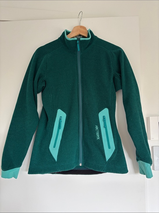 Arc'teryx Jackets & Blazers - Arc'teryx Teal and Aqua Women's Full-Zip Fleece Jacket